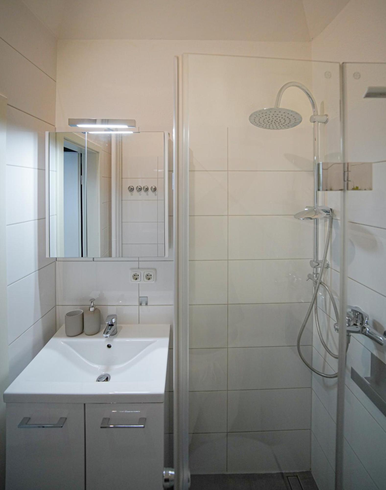 Stilvolles Apartment Im Laessigsten Viertel Monaco di Baviera Esterno foto