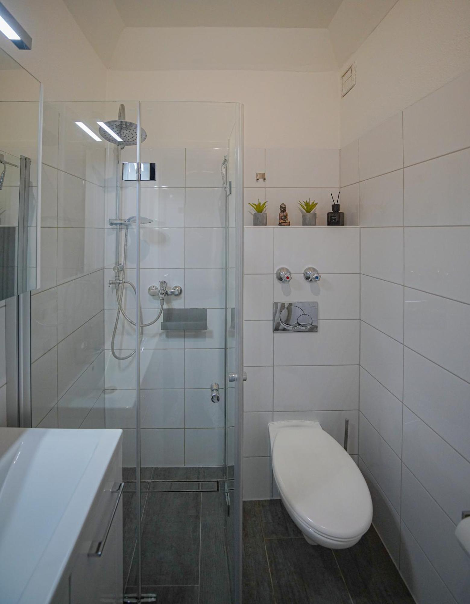 Stilvolles Apartment Im Laessigsten Viertel Monaco di Baviera Esterno foto